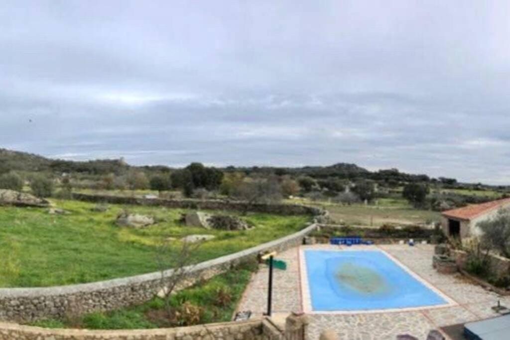 Casa - Apartamento Rural La Tahona Del Abuelo Plasenzuela Luaran gambar