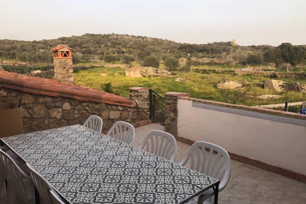 Casa - Apartamento Rural La Tahona Del Abuelo Plasenzuela Luaran gambar