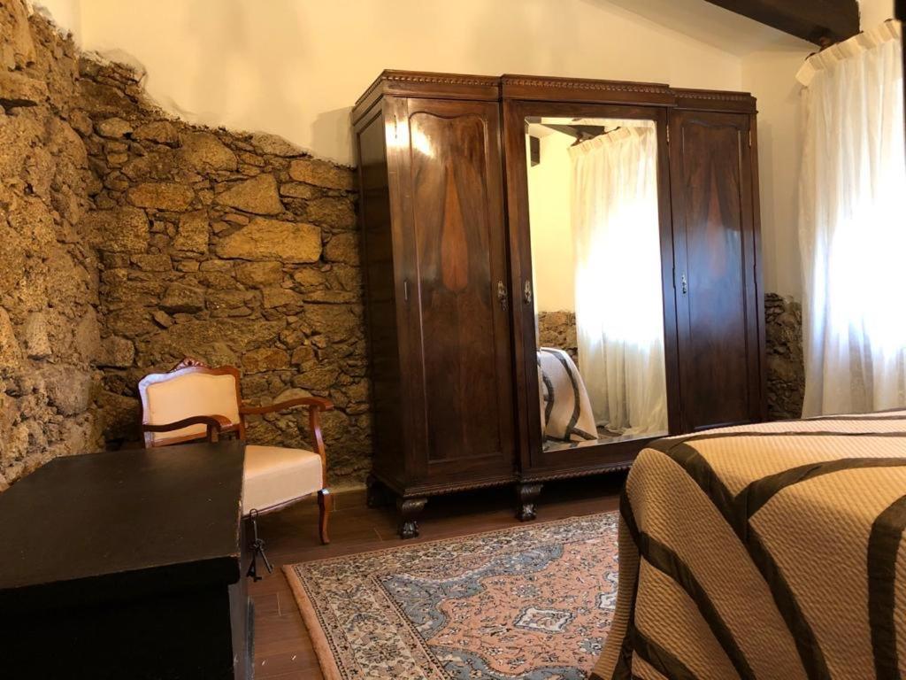 Casa - Apartamento Rural La Tahona Del Abuelo Plasenzuela Luaran gambar