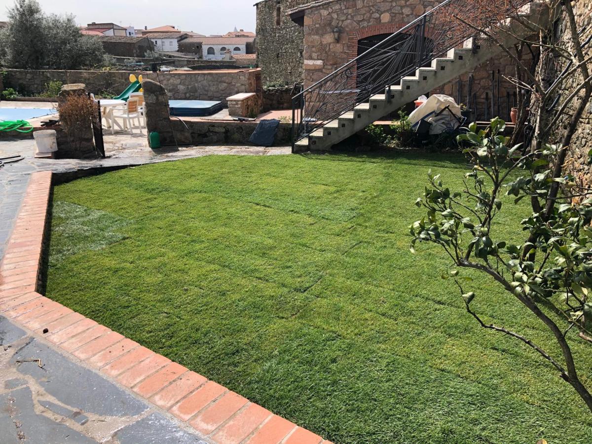 Casa - Apartamento Rural La Tahona Del Abuelo Plasenzuela Luaran gambar