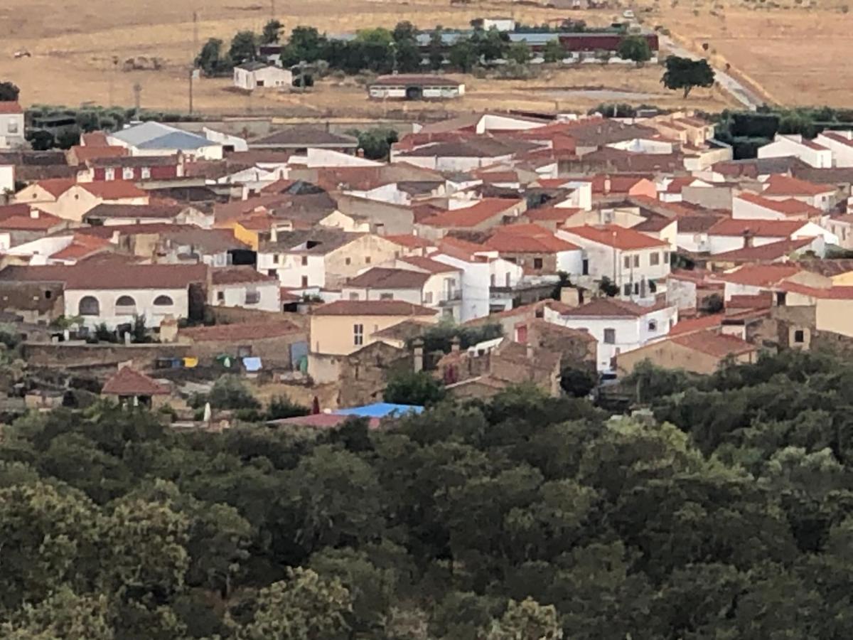 Casa - Apartamento Rural La Tahona Del Abuelo Plasenzuela Luaran gambar